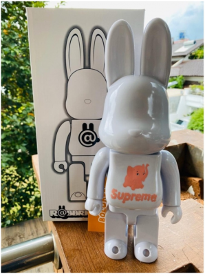 Bearbrick Rabbrick Supreme Белый 400% (28см)