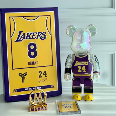 Bearbrick NBA Kobe Bryant 8 (Los Angeles Lakers) 400% (28 см)