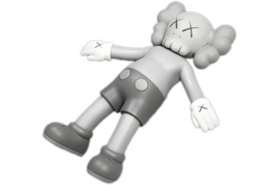 Фигурка KAWS Holiday Korea Companion Bath Toy (серый) - 21cm Фигурка KAWS Holiday Korea Companion Bath Toy (серый) - 21cm
