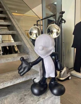 Міккі Маус Дизайнерська фігурка чорно-білий та сріблястий металік (60см)