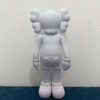 Kaws Five Years Later Companion вінілова фігурка (для фарбування) - 20 см