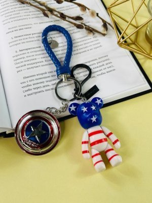 Брелок Bearbrick Капитан Америка Двойной