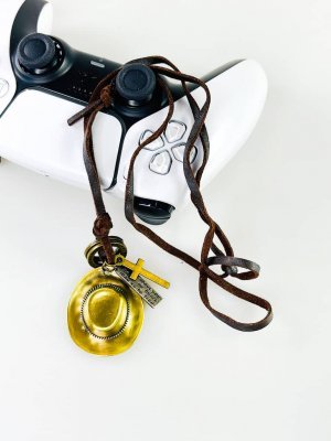 Кожаный Шнурок на Шею с Кулоном Шляпа