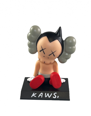 KAWS Astro Boy (Cars Series) виниловая фигурка-башкотряс - 13 см KAWS Astro Boy (Cars Series) виниловая фигурка-башкотряс - 13 см