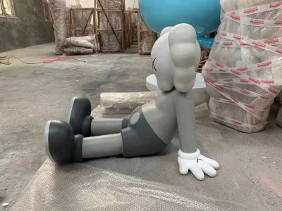 Фігурка Kaws Holiday Taipei (Сірий) - 130 см