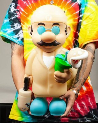 Супер Марио LEON The Professional (Леон Киллер) фосфорный 50см