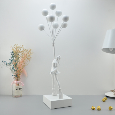 Статуетка "Бенксі" дівчинка з кульками біла (Banksy) 57x13 см