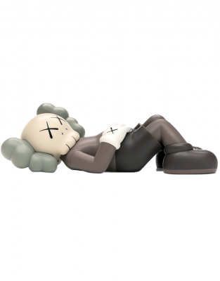 Kaws Holiday Japan Дизайнерская Фигурка (Коричневый) - 24 см Kaws Holiday Japan Дизайнерская Фигурка (Коричневый) - 24 см