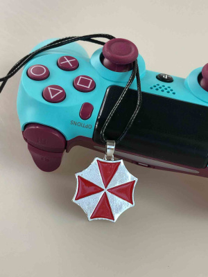 Кулон Resident Evil Umbrella Corporation
