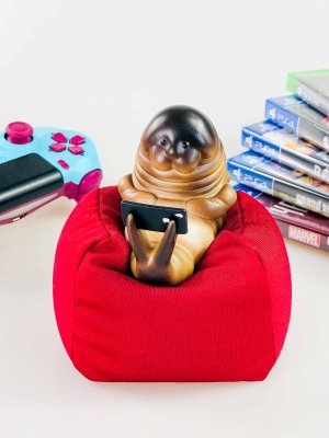 Фігурка Морського Котика з телефоном на подушці (10см)