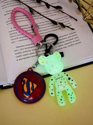 Брелок Bearbrick Супермен (Фосфорный) Двойной