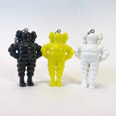 Брелок KAWS Tokyo First Chum Keychain Брелок KAWS Tokyo First Chum Keychain