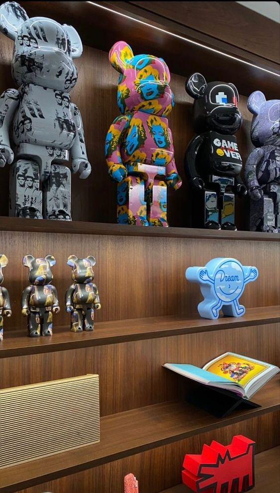 Колекційні Шедеври Фігурок для Дому та Кухні 