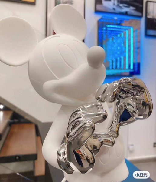 Фігурка Міккі Маус з любов'ю Mickey with Love (Білий) 60см