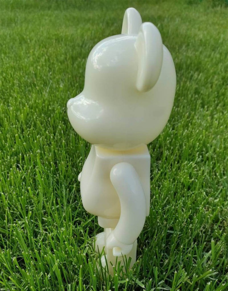 Bearbrick Белый Жемчужный 400% (28см)