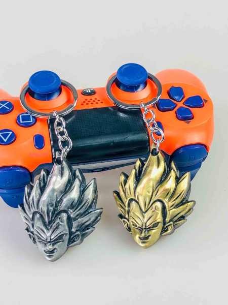 Брелок Vegeta (Dragon Ball Z) — металевий брелок з головою Веджети