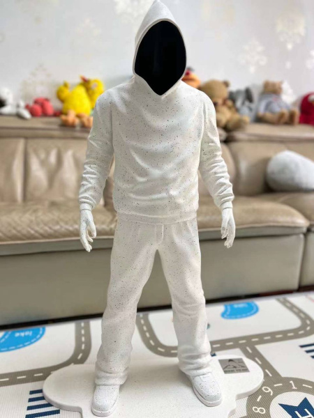 Фігурка Huang Yulong "Existence" (90см)