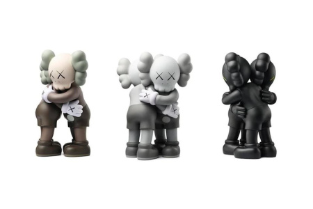 Kaws Together companion Виниловая фигурка (Черная) 28см