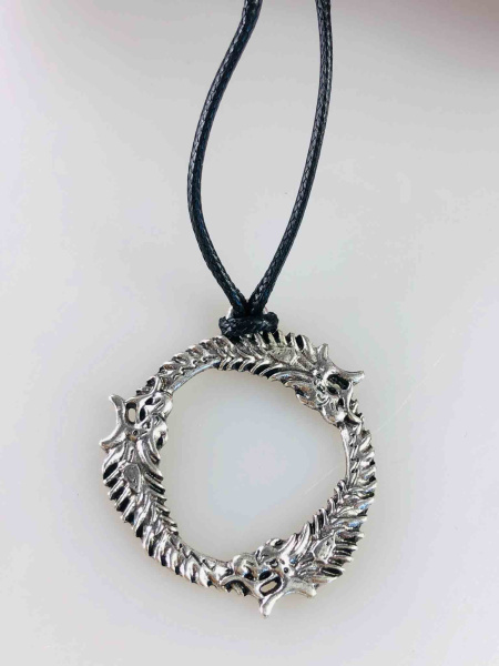 Срібний кулон Ouroboros з драконами — амулет у стилі Morrowind