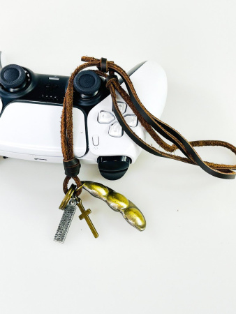 Кожаный Шнурок на Шею с Кулоном Волшебные Бобы