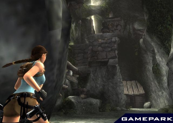 LaraCroft Tomb Raider: Anniversary (PSP) LaraCroft Tomb Raider: Anniversary (PSP)
