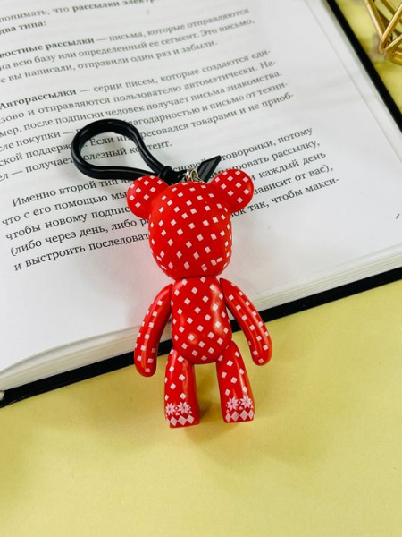 Брелок Bearbrick Ромбики (Красный)