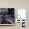 Настінний кронштейн для PS5 / PS5 Slim із зарядкою для геймпадів і тримачем для навушників (GP-535)