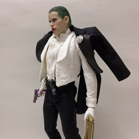 Фігурка The Joker Tuxedo Version Suicide Squad (30 см)