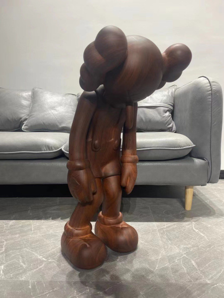 Kaws Small Lie Companion Деревянная Фигурка - 70 см Kaws Small Lie Companion Деревянная Фигурка - 70 см