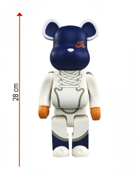 Bearbrick Nike Sb White фигурка (белый с синим) 400％ (28 См)