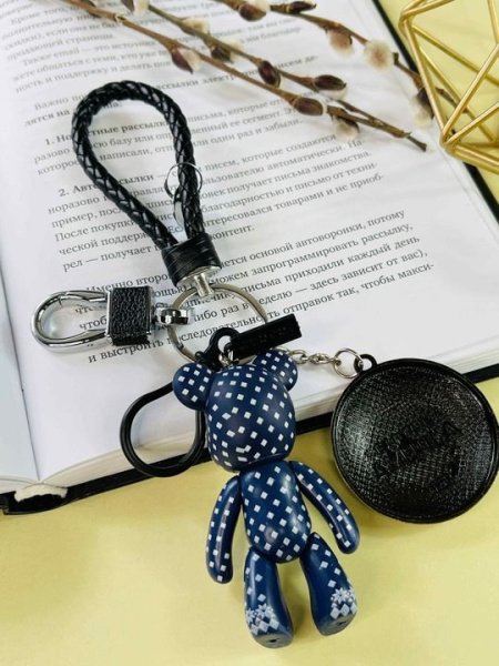 Брелок Bearbrick Ромбики Капитан Америка (Синий) Тройной