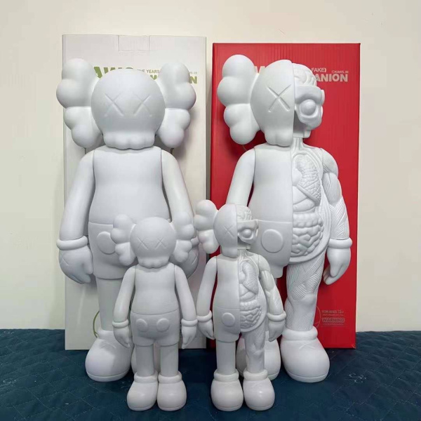 Фігурка KAWS Dissected Companion (для фарбування) – 37 см
