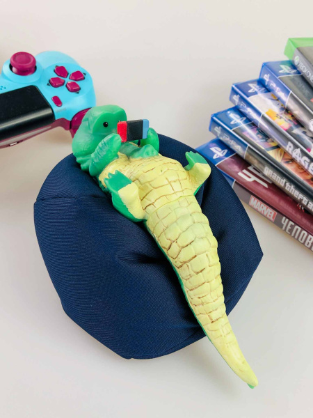 Фігурка Крокодила з приставкою на подушці (10см)