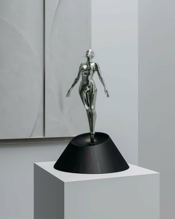 Фигурка Hajime Sorayama Sexy Robot Женщина Киборг Хромированная (52 см)