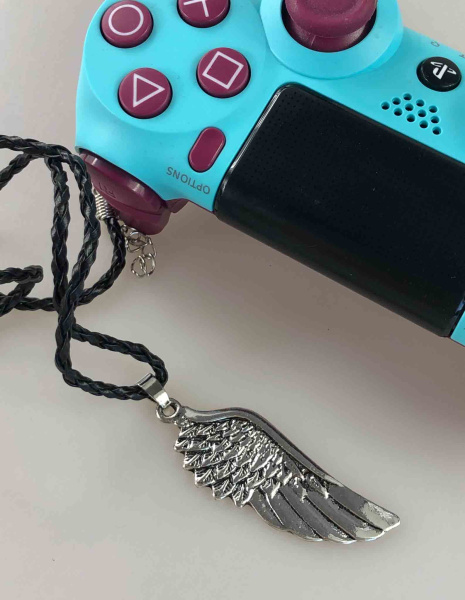 Кулон крило ангела на шнурку