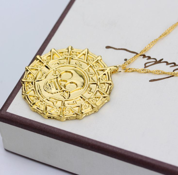 Медальон Элизабет Пираты Карибского Моря  Золото