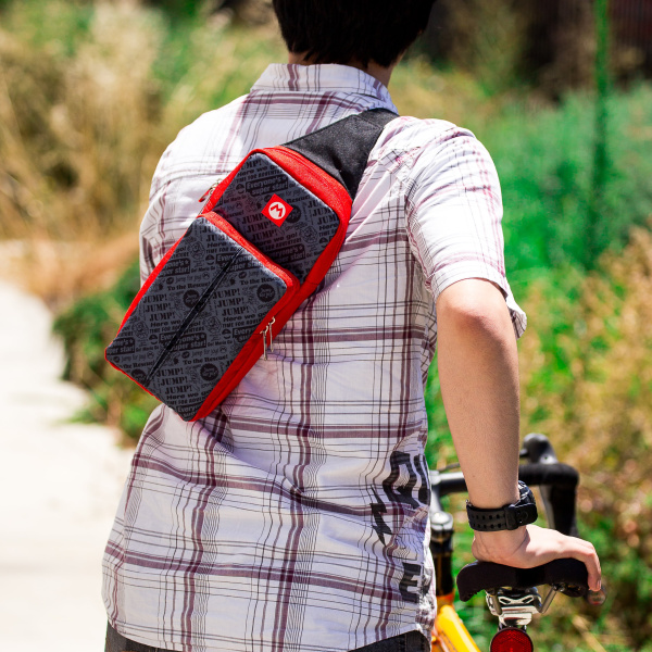 Nintendo Switch Сумка Hori (SUPER MARIO) для акссесуаров и консоли Switch (NSW-099U)