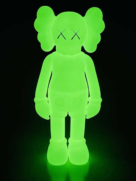 Kaws Five Years Later Companion Виниловая Фигурка (Фосфорный) - 38 см