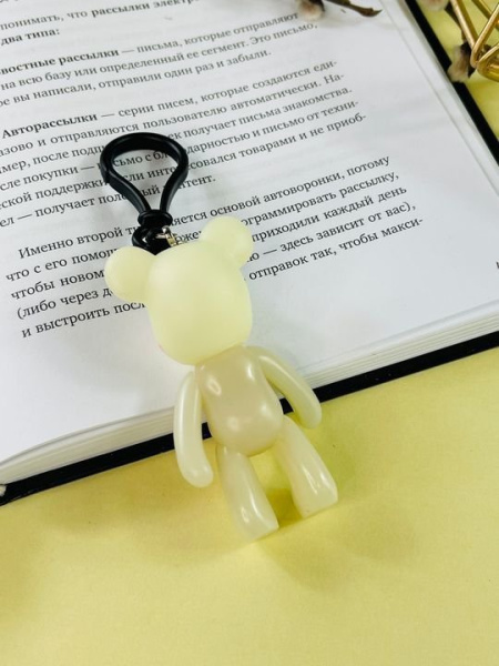 Брелок Bearbrick (Фосфорный)