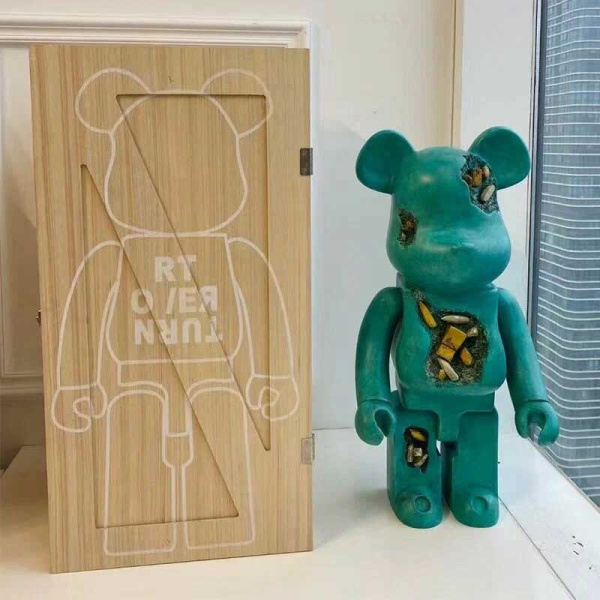Фігурка Bearbrick — Daniel Arsham (Eroded Bronze) 1000% (70 см)