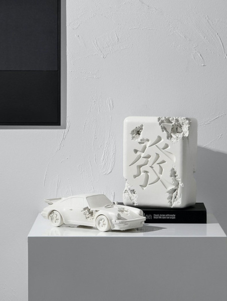 Фигурка Белый Иероглиф Дэниел Аршам