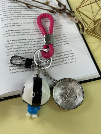 Брелок для Doraemon Капитан Америка (Розовый)