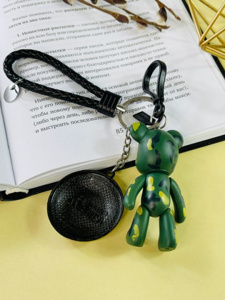 Брелок Bearbrick Капитан Америка Камуфляжный (Хаки) Двойной