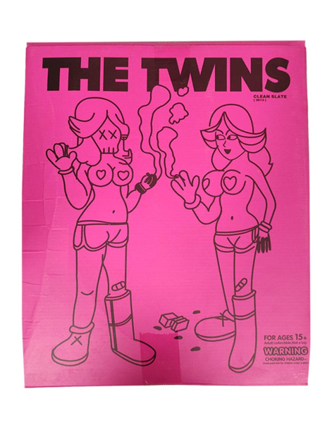 Kaws The Twins Близнецы (Коричневые) 40 см Kaws The Twins Близнецы (Коричневые) 40 см