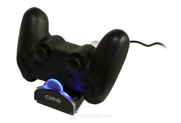 Зарядная станция Dual Controller Charge Dock (PS4)