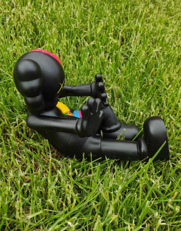 Фигурка Kaws Resting Place Companion (чорний) – 14 см