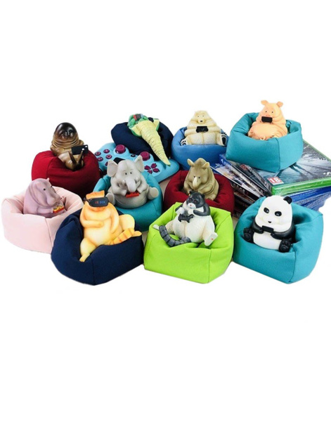 Фігурка Котана з джойстиком на подушці (10см)