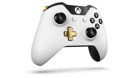 Лунно-белый геймпад Xbox One из ограниченной серии