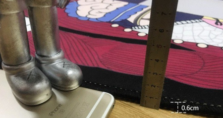 Ковер Kaws Supreme Design