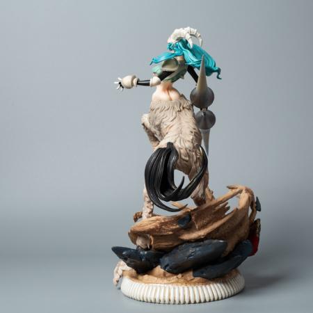 Фігурка Bleach Reaper Black Pearl № 3 Tenth Blade Nilu (32см)